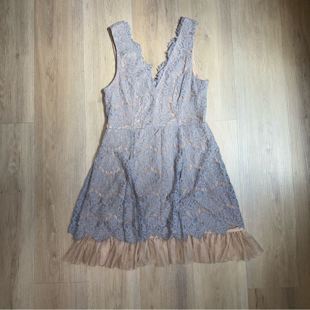 Women’s Lace Mini Dress
